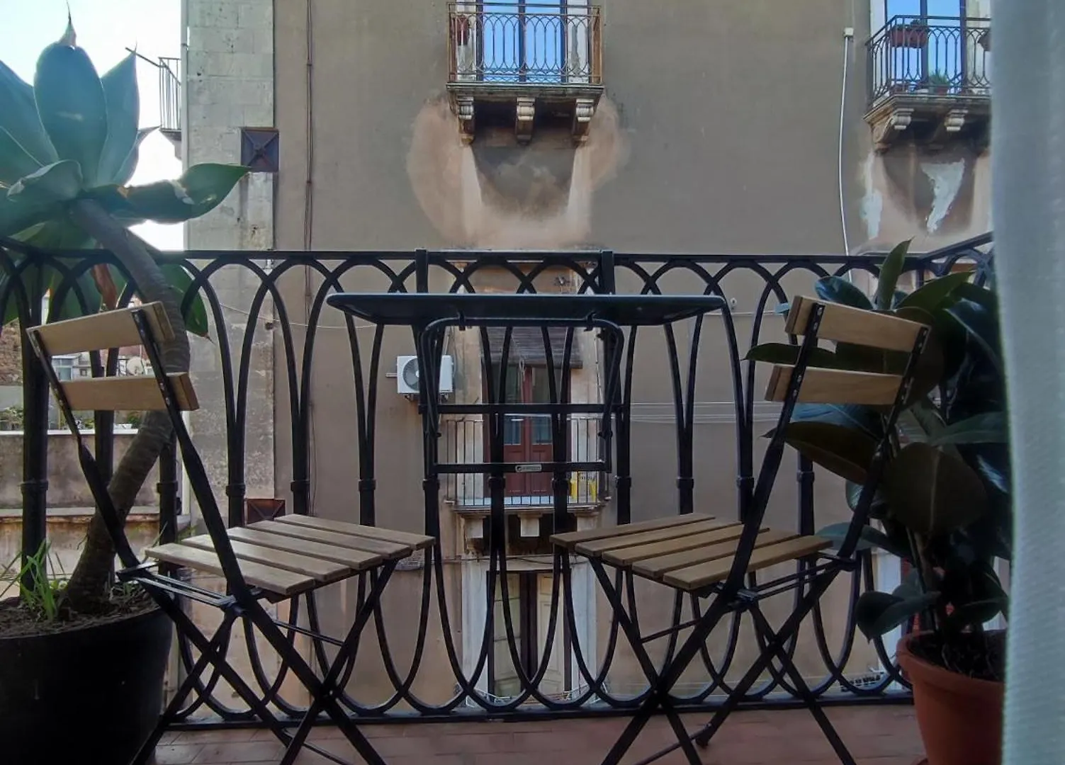 Apartment Suite Degli Affreschi - Centro Storico Catania