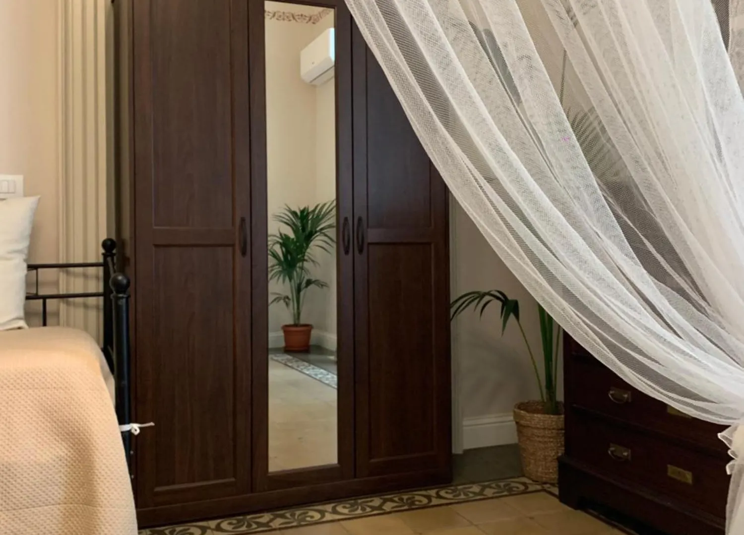 Apartment Suite Degli Affreschi - Centro Storico Catania Italy